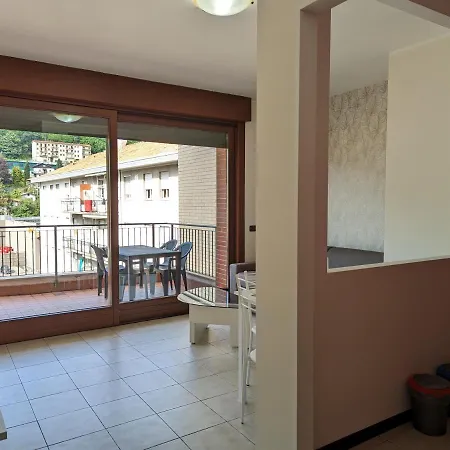 Apartment Spina View Como